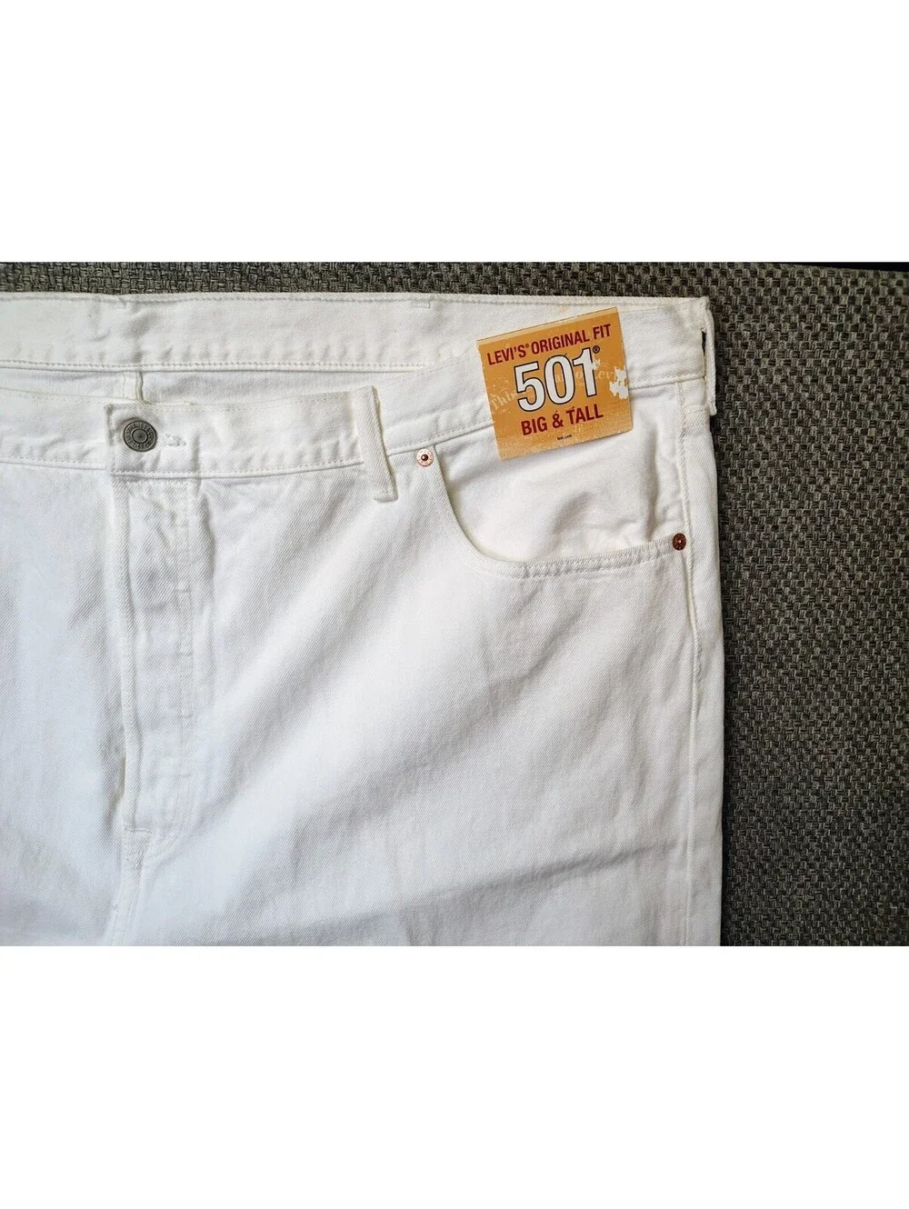 Levis 501 Original Fit Big & Tall Mens Jeans W50 L34 White Denim Button Fly NWT